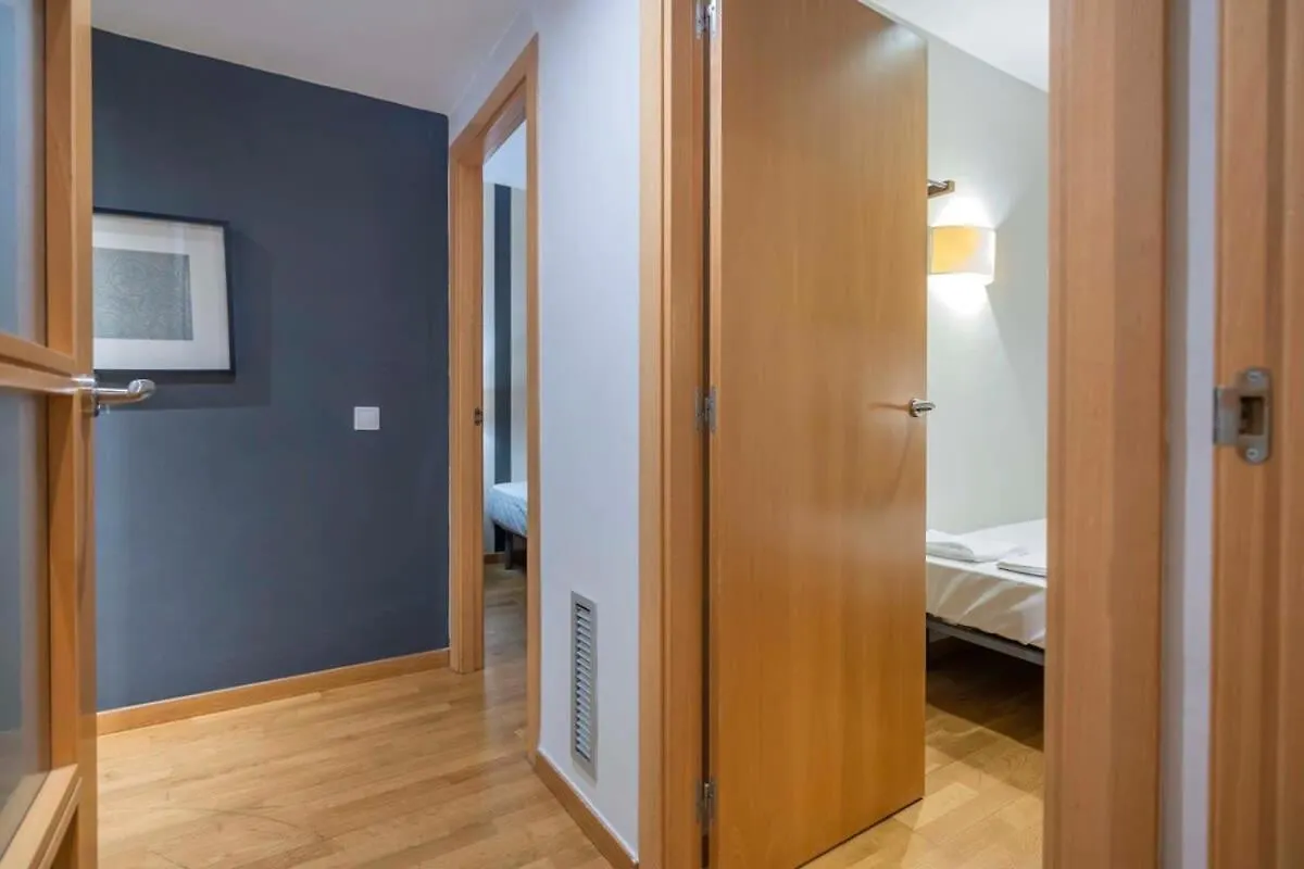 Modern And Bright Apartment In Eixample 5-2 Barcelona 0*,