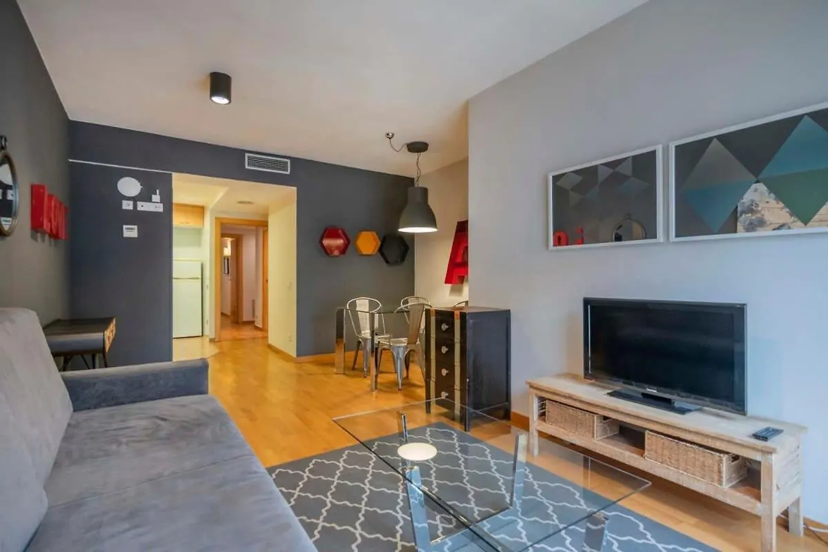 Modern And Bright Apartment In Eixample 5-2 Βαρκελώνη
